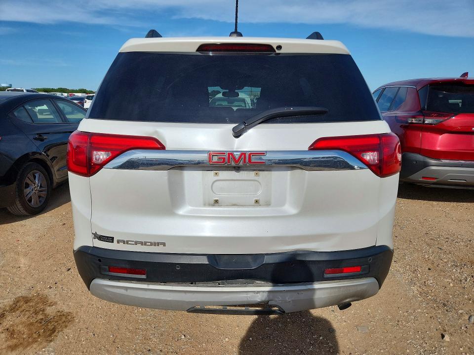 55330516 :رقم المزاد ، 1GKKNMLA0HZ148599 vin ، 2017 Gmc Acadia مزاد بيع