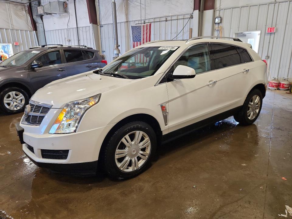 53452736 :رقم المزاد ، 3GYFNDEY4AS650925 vin ، 2010 Cadillac Srx مزاد بيع