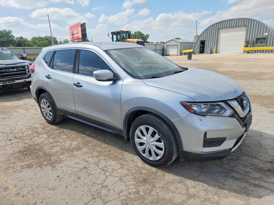 Продажа на аукционе авто 2017 Nissan Rogue, vin: JN8AT2MVXHW255202, номер лота: 53714086