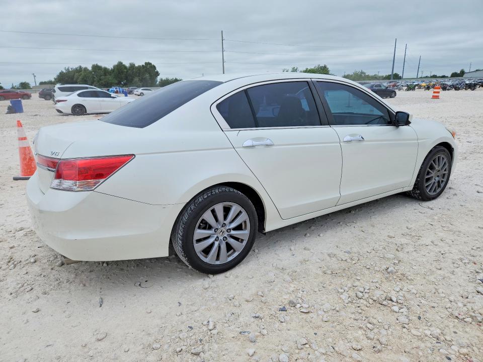 2011 Honda Accord მანქანა იყიდება აუქციონზე, vin: 1HGCP3F85BA009931, აუქციონის ნომერი: 52708396