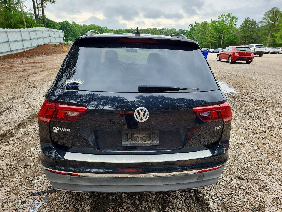 Продаж на аукціоні авто 2018 Volkswagen Tiguan, vin: 3VV3B7AX5JM019185, номер лоту: 55131276