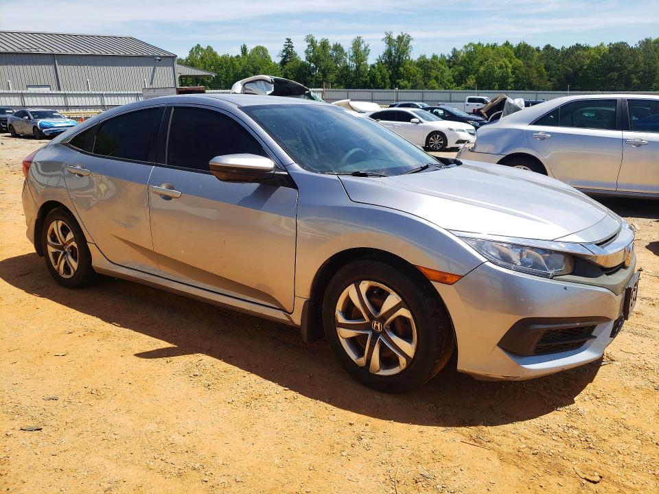 53725896 :رقم المزاد ، 2HGFC2F58JH592777 vin ، 2018 Honda Civic مزاد بيع