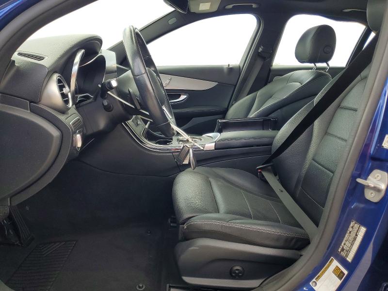 52997886 :رقم المزاد ، W1KWF8DB8LR567176 vin ، 2020 Mercedes-benz C مزاد بيع