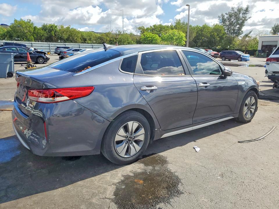 53445496 :رقم المزاد ، KNAGT4LC0H5005407 vin ، 2017 Kia Optima مزاد بيع