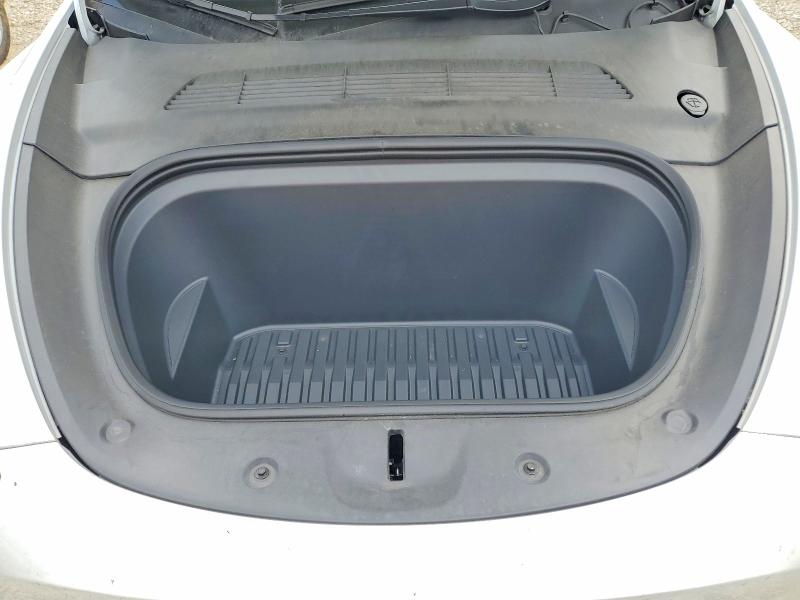 Auction sale of the 2022 Tesla Model Y, vin: 7SAYGDEE7NF538278, lot number: 55373306
