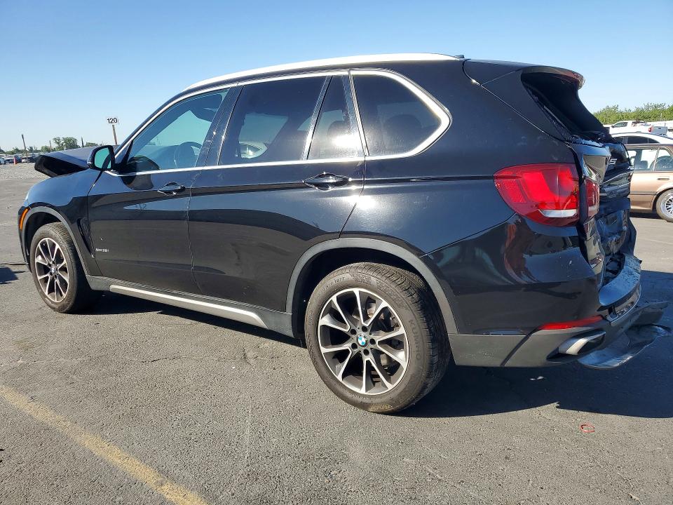 54201226 :رقم المزاد ، 5UXKR0C53J0X86477 vin ، 2018 Bmw X5 مزاد بيع