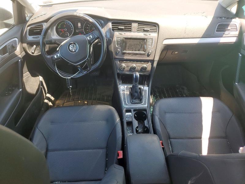 54098856 :رقم المزاد ، WVWPP7AU8FW904026 vin ، 2015 Volkswagen E-golf مزاد بيع