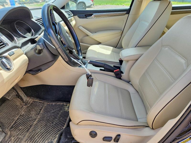 54151146 :رقم المزاد ، 1VWBA7A34JC002662 vin ، 2018 Volkswagen Passat مزاد بيع