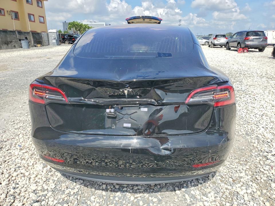 2018 Tesla Model 3 მანქანა იყიდება აუქციონზე, vin: 5YJ3E1EA9JF005884, აუქციონის ნომერი: 52575306