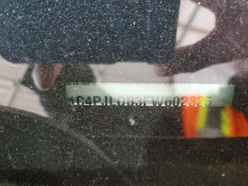 52657996 :رقم المزاد ، 1C4PJLDB3FW602325 vin ، 2015 Jeep Gran Cheor مزاد بيع