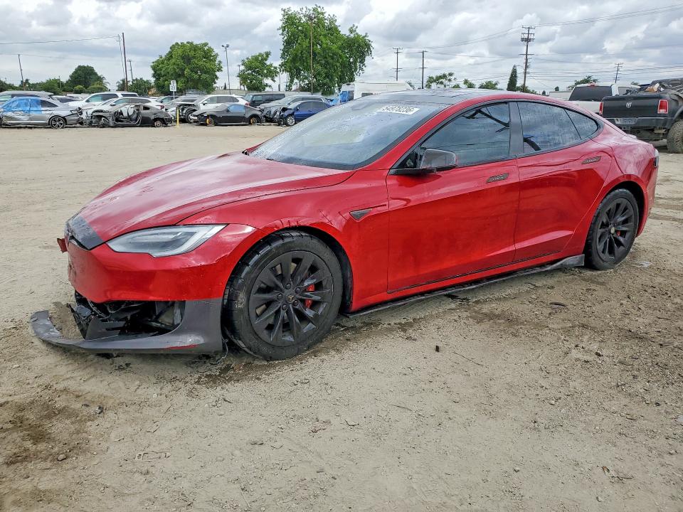 54978236 :رقم المزاد ، 5YJSA1E15GF152798 vin ، 2016 Tesla Model S مزاد بيع