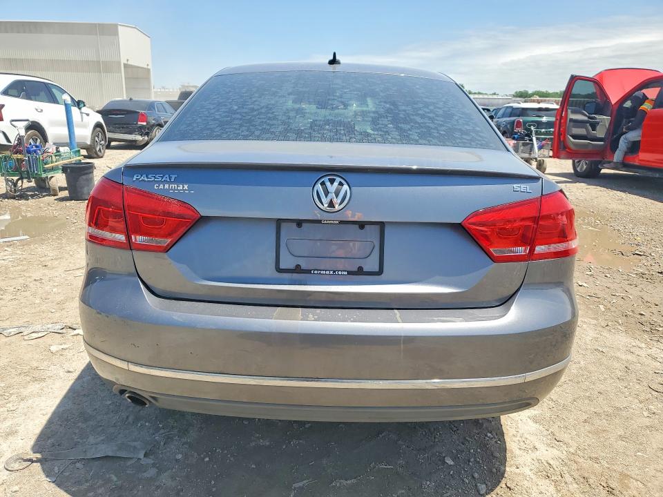 54471886 :رقم المزاد ، 1VWCH7A34CC105115 vin ، 2012 Volkswagen Passat مزاد بيع