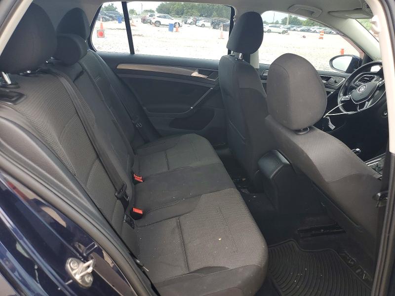 53850766 :رقم المزاد ، 3VWG17AUXJM266000 vin ، 2018 Volkswagen Golf مزاد بيع