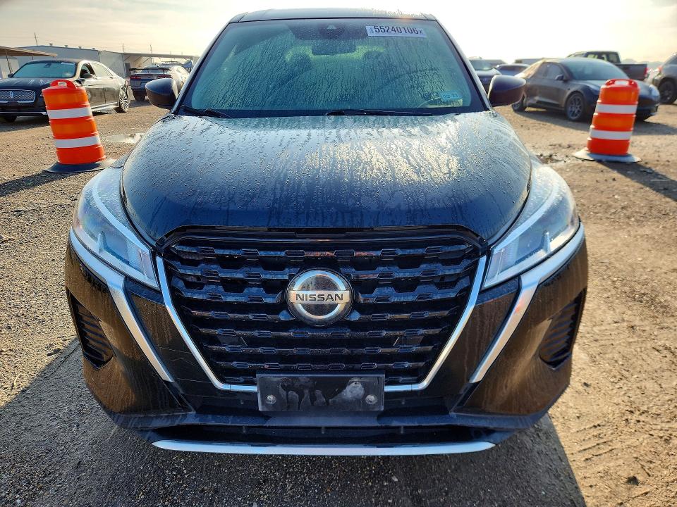 55240106 :رقم المزاد ، 3N1CP5BV7ML486235 vin ، 2021 Nissan Kicks مزاد بيع