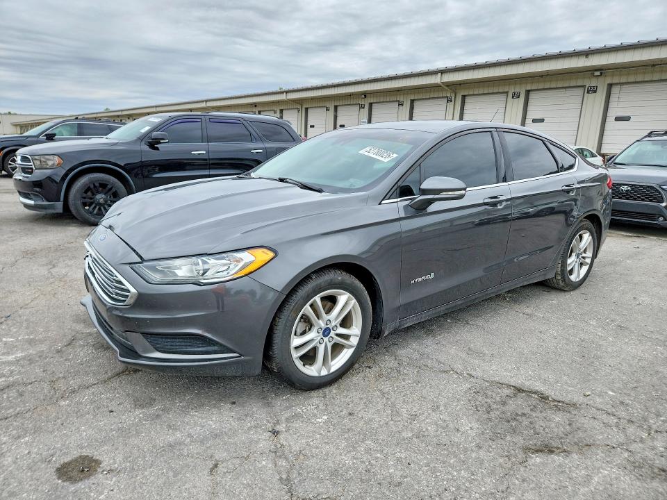 52780026 :رقم المزاد ، 3FA6P0LU8JR147064 vin ، 2018 Ford Fusion مزاد بيع