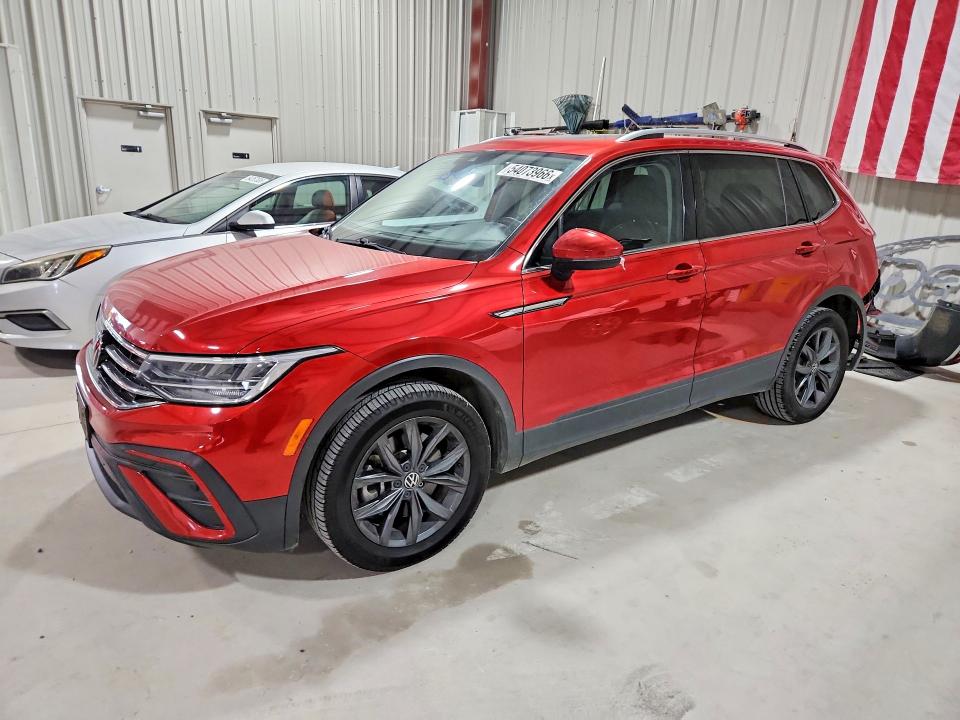 54073966 :رقم المزاد ، 3VV3B7AX1NM129849 vin ، 2022 Volkswagen Tiguan مزاد بيع