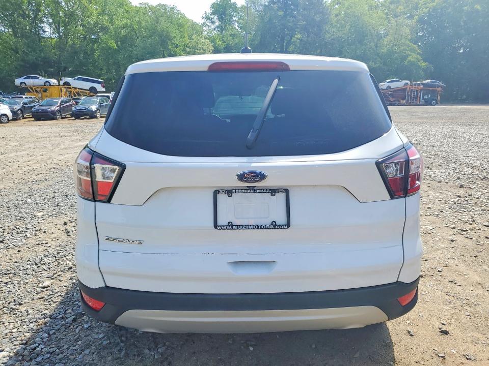 2017 Ford Escape მანქანა იყიდება აუქციონზე, vin: 1FMCU0F78HUE27593, აუქციონის ნომერი: 54399096