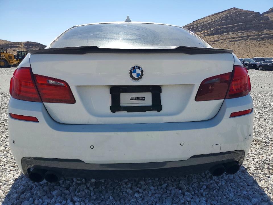 54699356 :رقم المزاد ، WBAFR9C57BC757679 vin ، 2011 Bmw 550 مزاد بيع