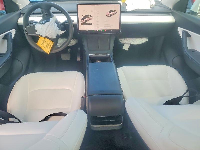 53135966 :رقم المزاد ، 5YJYGAEE5MF138021 vin ، 2021 Tesla Model Y مزاد بيع