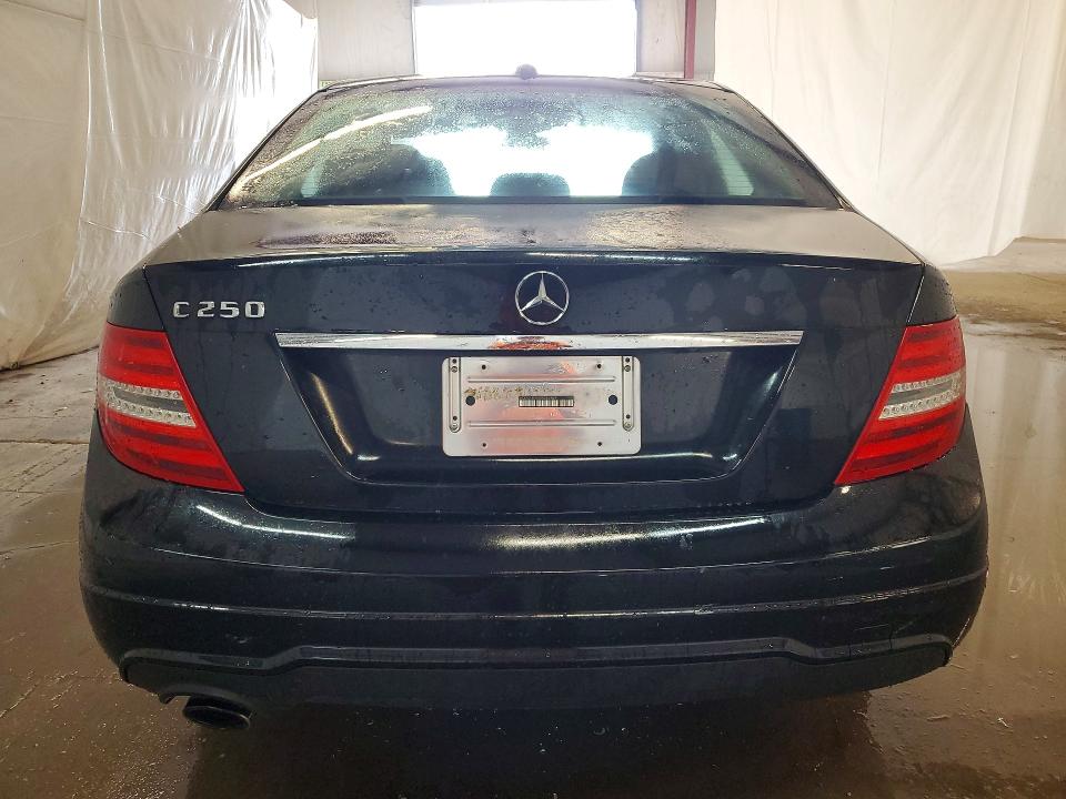52860466 :رقم المزاد ، WDDGF4HB4DR245109 vin ، 2013 Mercedes-benz C مزاد بيع