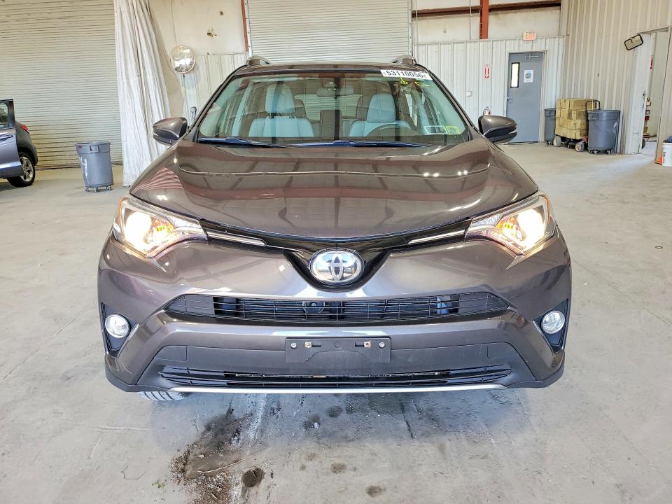 Продажа на аукционе авто 2017 Toyota Rav4, vin: 2T3RFREV4HW691913, номер лота: 53110056