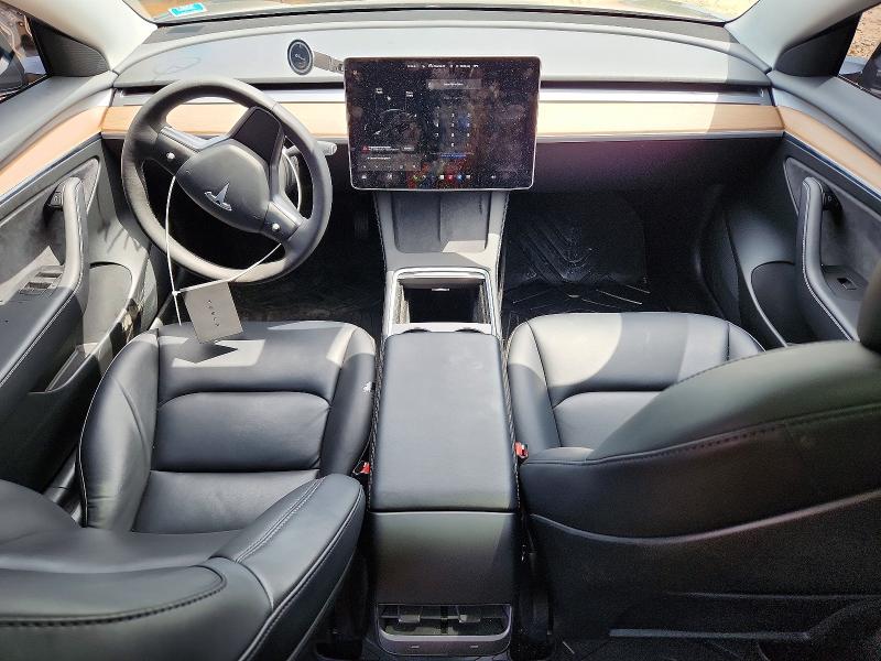 52654696 :رقم المزاد ، 5YJ3E1EA1MF045915 vin ، 2021 Tesla Model 3 مزاد بيع