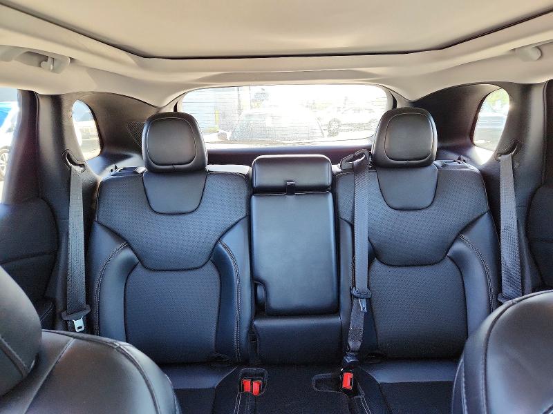 52962846 :رقم المزاد ، 1C4PJMDX2MD172037 vin ، 2021 Jeep Cherokee مزاد بيع