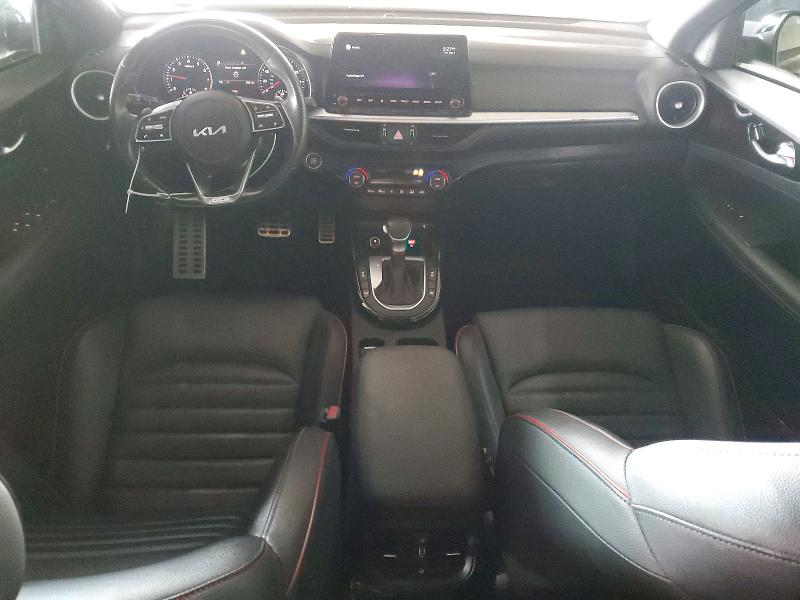 52084736 :رقم المزاد ، 3KPF44AC9NE500266 vin ، 2022 Kia Forte مزاد بيع