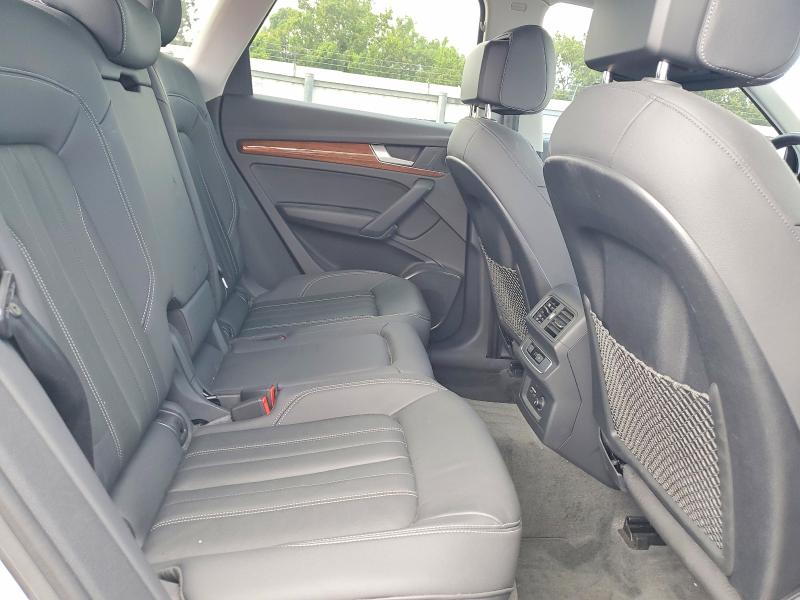 79789005 :رقم المزاد ، WA1GAAFYXN2003637 vin ، 2022 Audi Q5 مزاد بيع