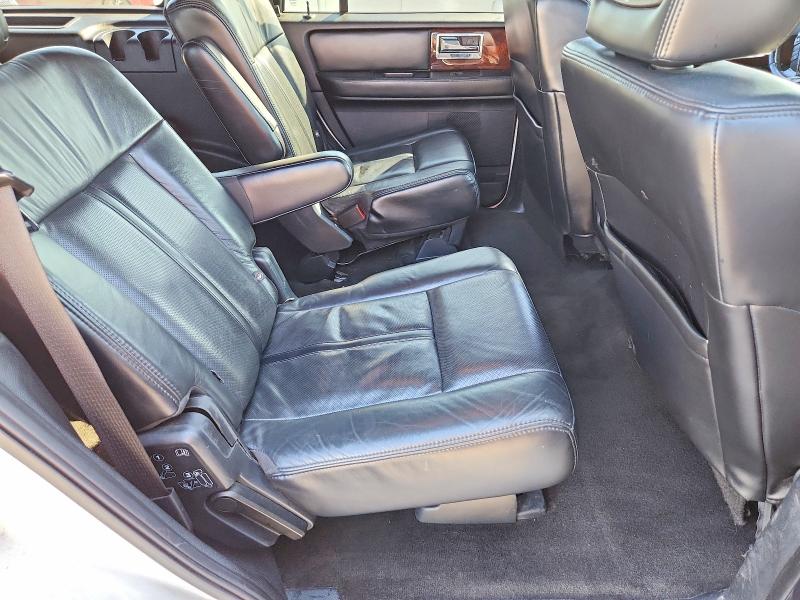 Продажа на аукционе авто 2015 Lincoln Townhouse Navigator, vin: 5LMJJ2JT8FEJ08988, номер лота: 52065456