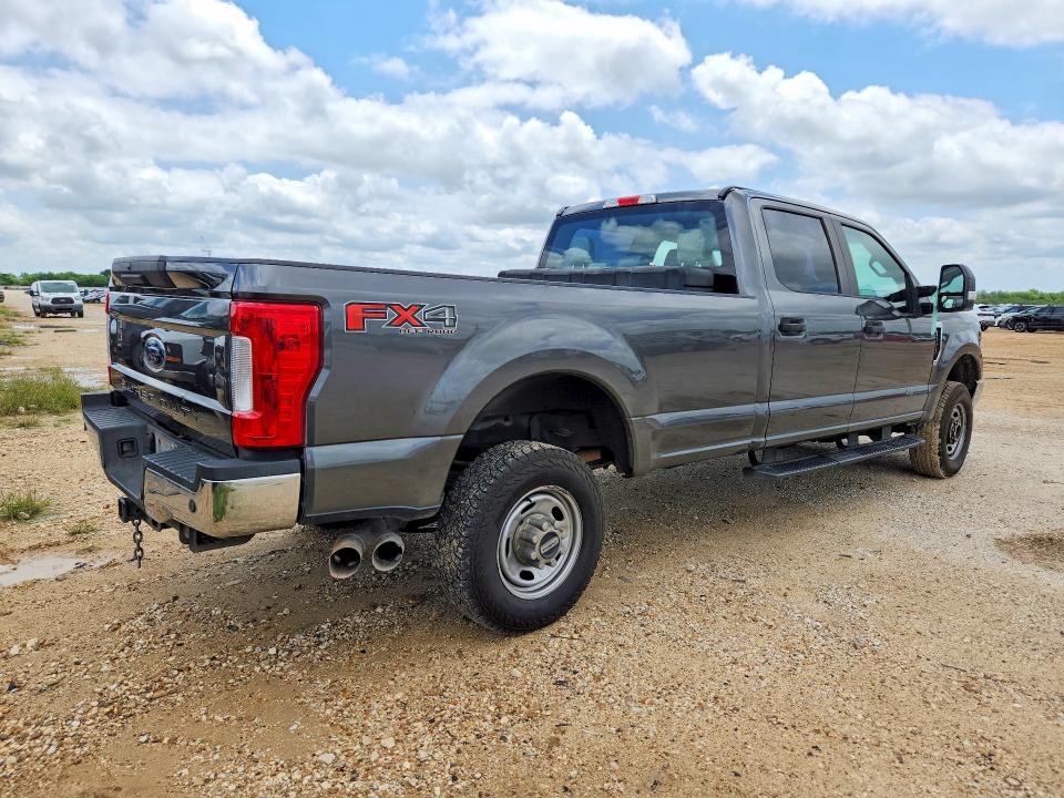 54201146 :رقم المزاد ، 1FT8W3BT2KEC44930 vin ، 2019 Ford F350 مزاد بيع