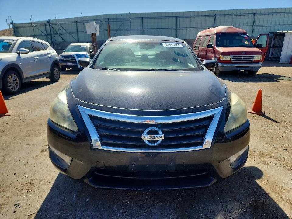 2015 Nissan Altima მანქანა იყიდება აუქციონზე, vin: 1N4AL3AP8FN894372, აუქციონის ნომერი: 54541466