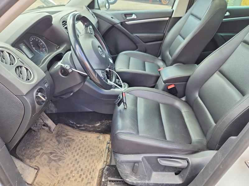 2015 Volkswagen Tiguan მანქანა იყიდება აუქციონზე, vin: WVGJV7AX2FW608811, აუქციონის ნომერი: 53379496