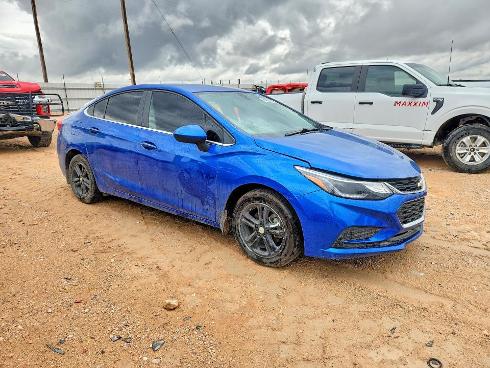 54864696 :رقم المزاد ، 1G1BE5SM2H7252514 vin ، 2017 Chevrolet Cruze مزاد بيع