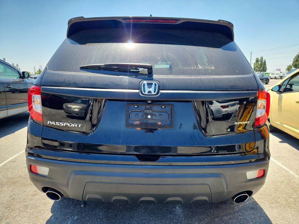 53664756 :رقم المزاد ، 5FNYF7H21KB007818 vin ، 2019 Honda Passport مزاد بيع