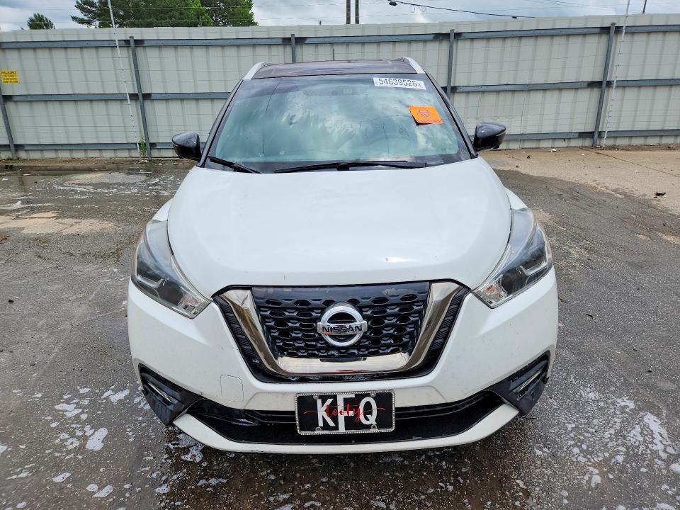 Продажа на аукционе авто 2019 Nissan Kicks, vin: 3N1CP5CU5KL483949, номер лота: 54639526