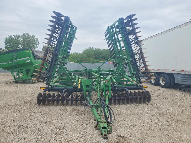 53033976 :رقم المزاد ، N00726X002875 vin ، 2004 John Deere 726 مزاد بيع