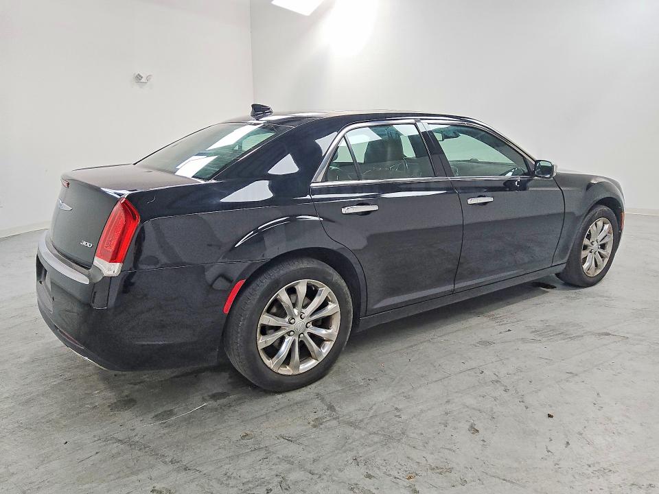 2019 Chrysler 300 მანქანა იყიდება აუქციონზე, vin: 2C3CCAKG2KH556673, აუქციონის ნომერი: 52331956
