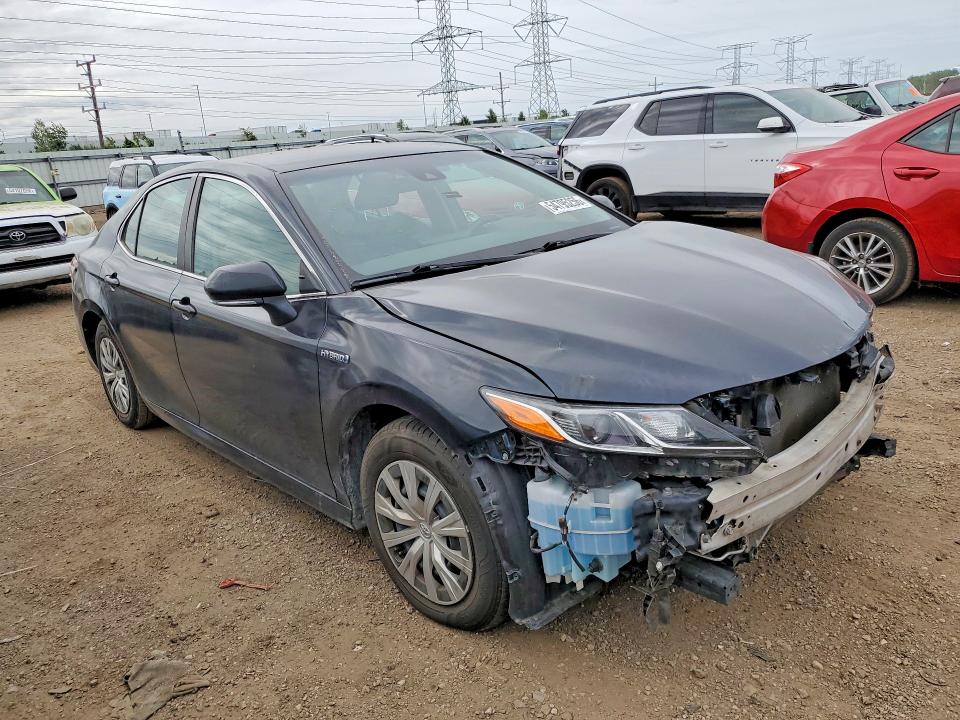 Auction sale of the 2021 Toyota Camry Hybrid, vin: 4T1C31AK5MU557586, lot number: 54795256