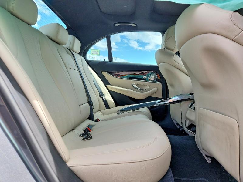 55330836 :رقم المزاد ، WDDZF6JB5LA745310 vin ، 2020 Mercedes-benz E مزاد بيع