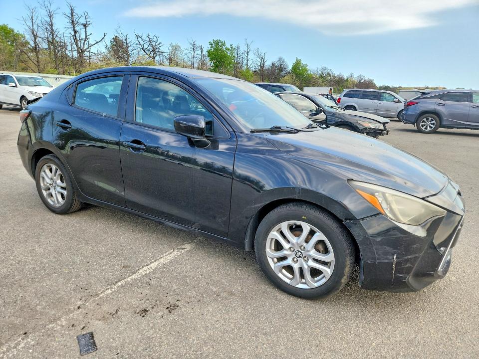2017 Toyota Yaris Ia მანქანა იყიდება აუქციონზე, vin: 3MYDLBYV5HY180194, აუქციონის ნომერი: 54054716