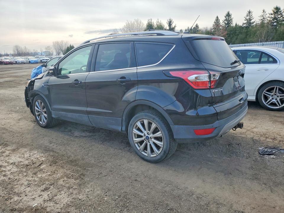 52132866 :رقم المزاد ، 1FMCU9J94HUC68939 vin ، 2017 Ford Escape مزاد بيع