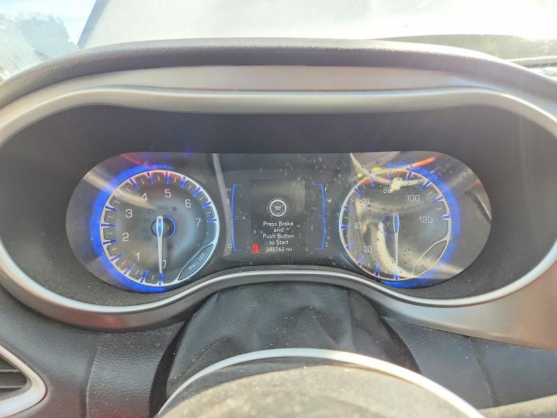 52435376 :رقم المزاد ، 2C4RC1FG7LR108439 vin ، 2020 Chrysler Pacifica مزاد بيع