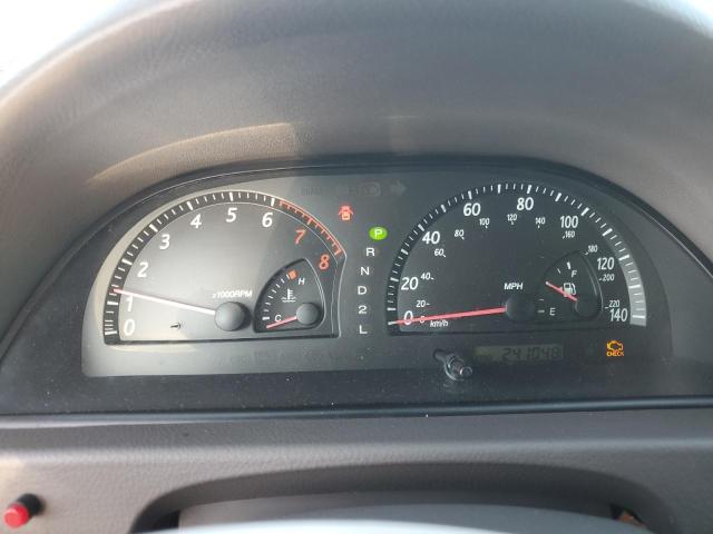 54436386 :رقم المزاد ، 4T1BF30K02U016555 vin ، 2002 Toyota Camry مزاد بيع