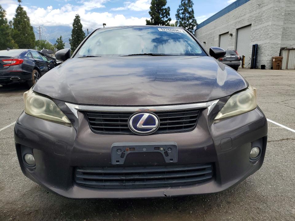 52266896 :رقم المزاد ، JTHKD5BH9B2019990 vin ، 2011 Lexus Ct مزاد بيع