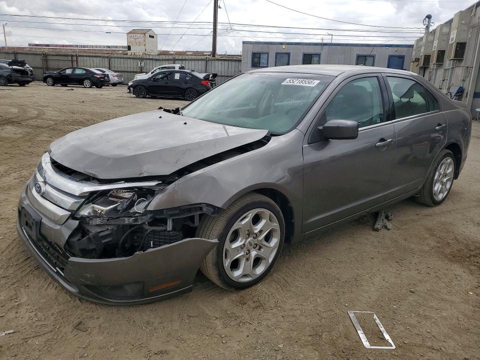 55218556 :رقم المزاد ، 3FAHP0HA9BR168191 vin ، 2011 Ford Fusion مزاد بيع