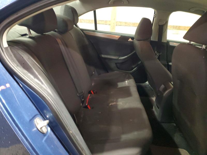 50703276 :رقم المزاد ، 3VWD67AJ1GM255096 vin ، 2016 Volkswagen Jetta مزاد بيع