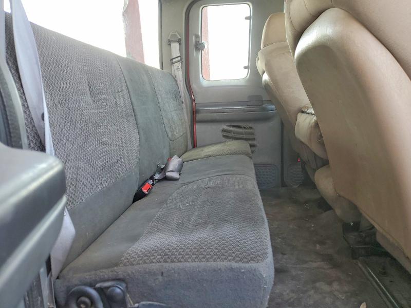 54639746 :رقم المزاد ، 3FRNX65N34V684762 vin ، 2004 Ford F650 مزاد بيع