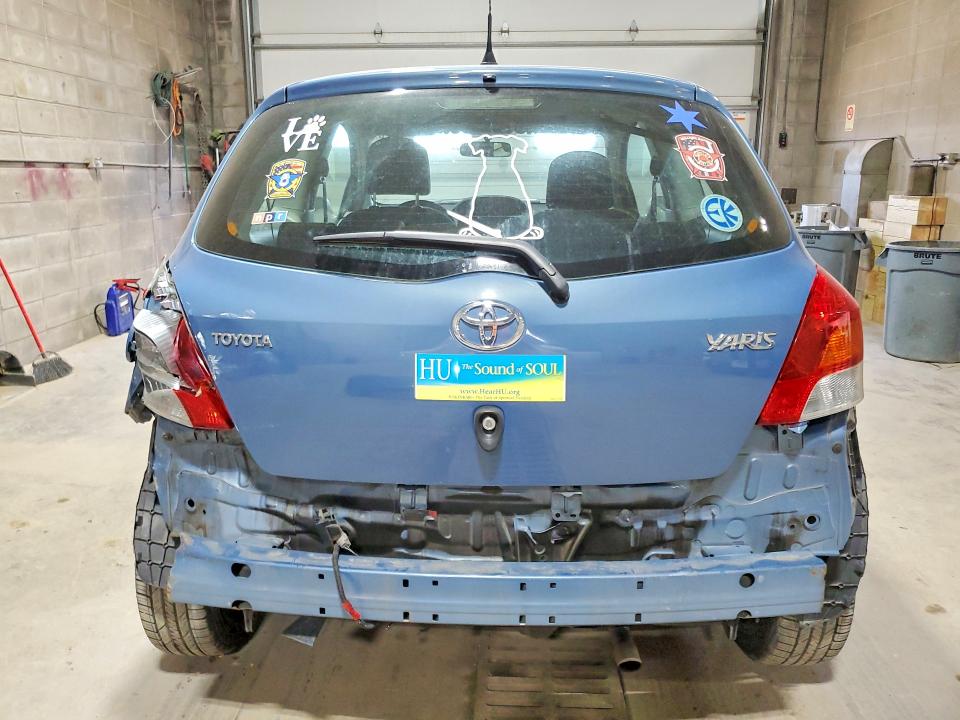 2009 Toyota Yaris მანქანა იყიდება აუქციონზე, vin: JTDJT903795236817, აუქციონის ნომერი: 55385976