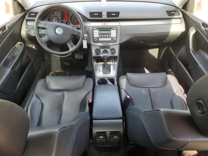 52477476 :رقم المزاد ، WVWJK73C68P066035 vin ، 2008 Volkswagen Passat مزاد بيع